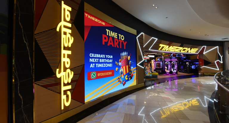 Timezone Phoenix Mall of the Millennium: Arcade at Phoenix Mall, Pune