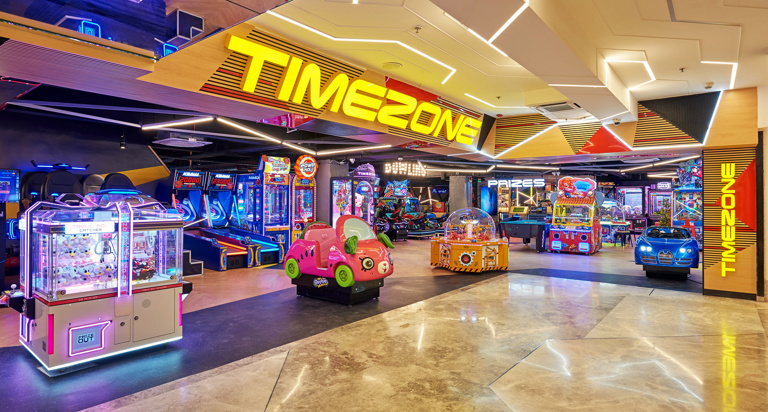 Timezone Phoenix Palladium Mall Mumbai: Arcade, Bowling & VR Games